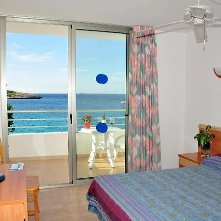 S'Arenal Apartments Portinatx Eksteriør bilde