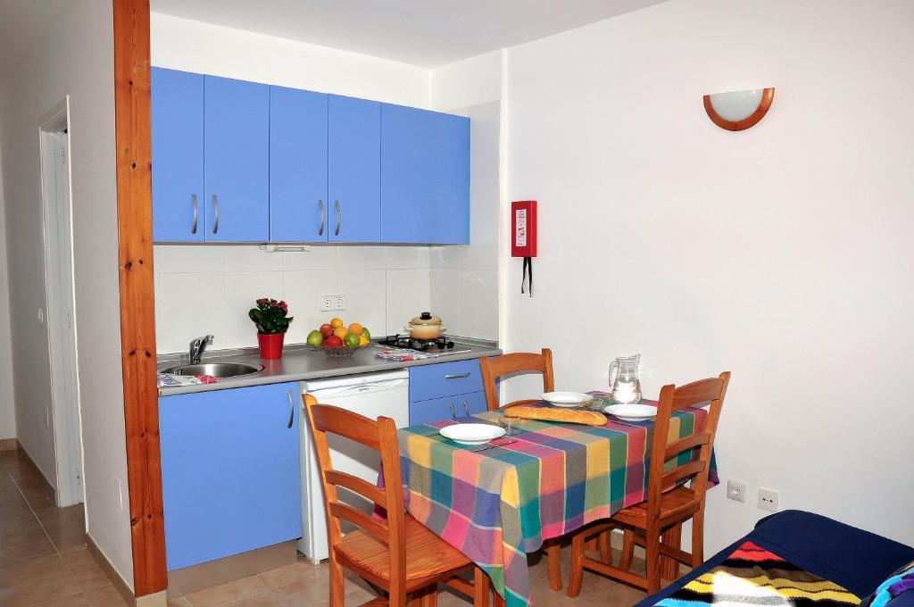 S'Arenal Apartments Portinatx Eksteriør bilde